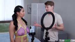 Ravyn Moore - Wanna Milk These Titties? Like and Subscribe! 15 06 2026