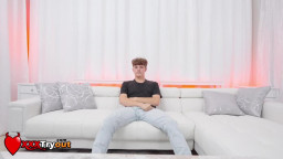 Aleksa Mink - Fan Fucks In Couch Before Interview