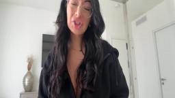 Cami Strella - The Sock Thief 29 10 2026